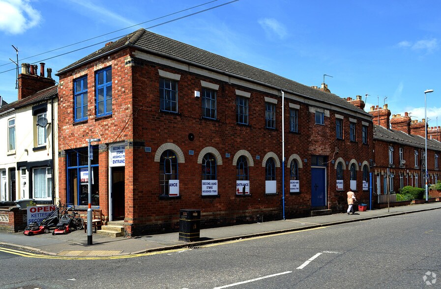 20 School Ln, Kettering à louer - Photo du bâtiment - Image 2 de 3