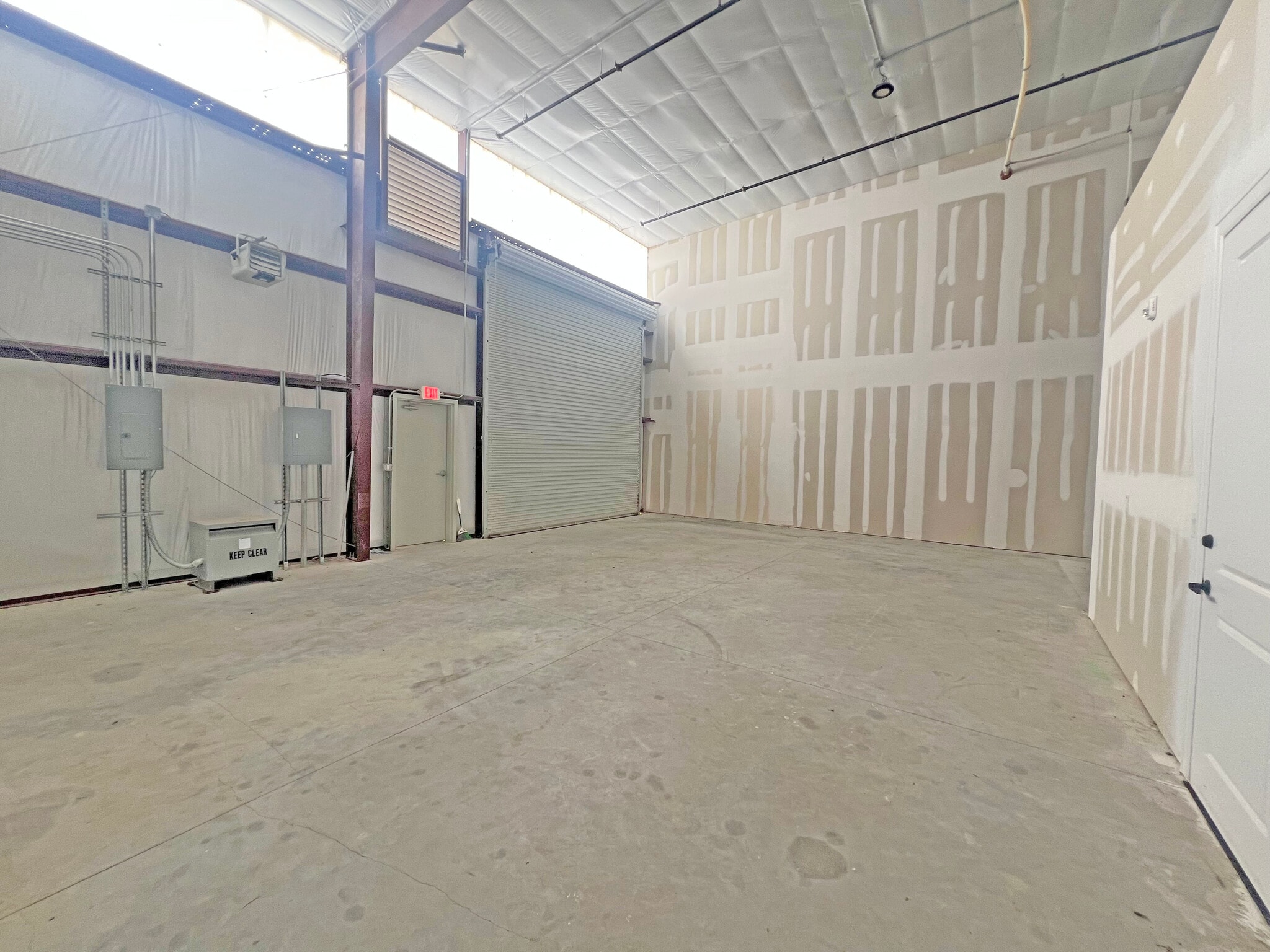 26077 Nelson Way, Katy, TX for lease Interior Photo- Image 1 of 9