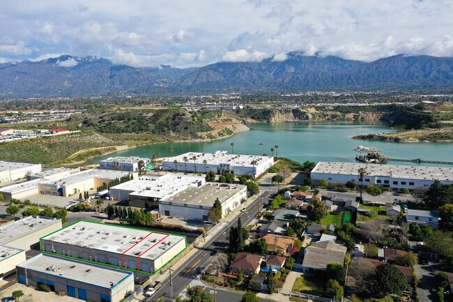 Plus de détails pour 11940 Goldring Rd, Arcadia, CA - Industriel à vendre