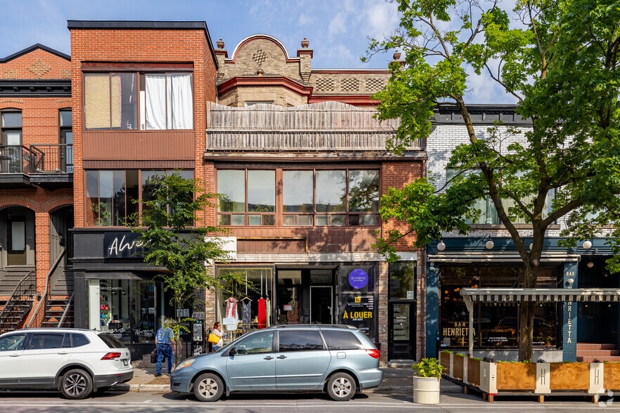 119-123 Av Laurier O, Montréal, QC à vendre - Photo du bâtiment - Image 2 de 3