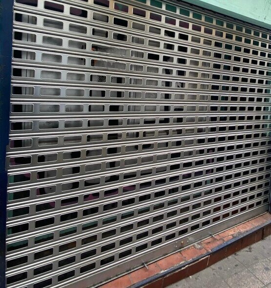 Commerce de détail dans Córdoba, Córdoba à vendre - Photo du bâtiment - Image 2 de 2