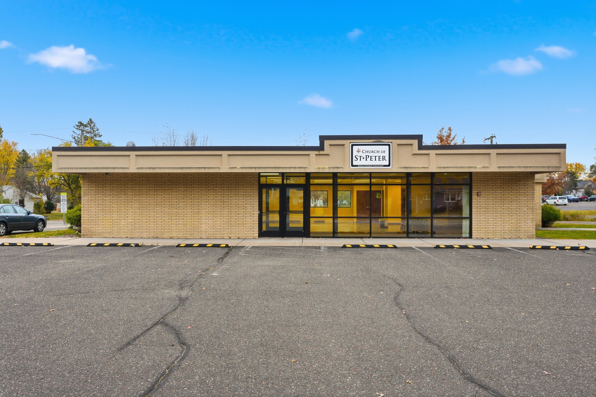 2618 17th Ave E, North Saint Paul, MN à louer Photo du bâtiment- Image 1 de 20