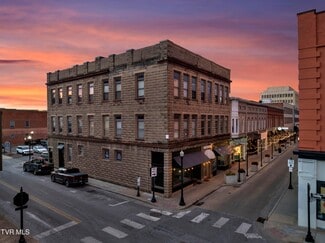 Plus de détails pour 28-30 6th St, Bristol, TN - Bureau/Commerce de détail à louer