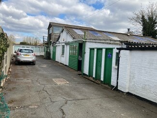 More details for Hathersham Close, Smallfield - Industrial for Lease