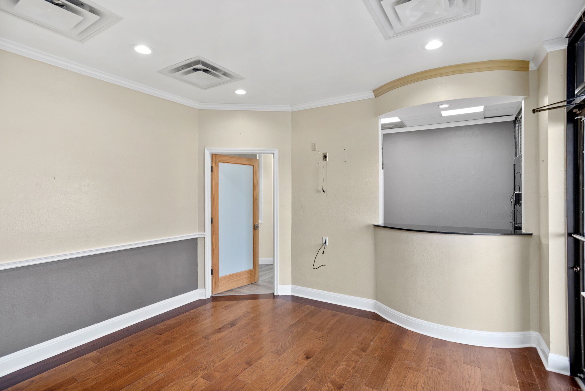 6363 Prue Rd, San Antonio, TX for lease Interior Photo- Image 1 of 2
