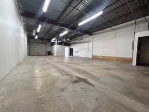 6301 Welcome Ave N, Minneapolis, MN à louer Photo intérieure- Image 1 de 5