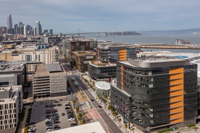 Plus de détails pour 1455-1515 3rd St, San Francisco, CA - Commerce de détail à louer