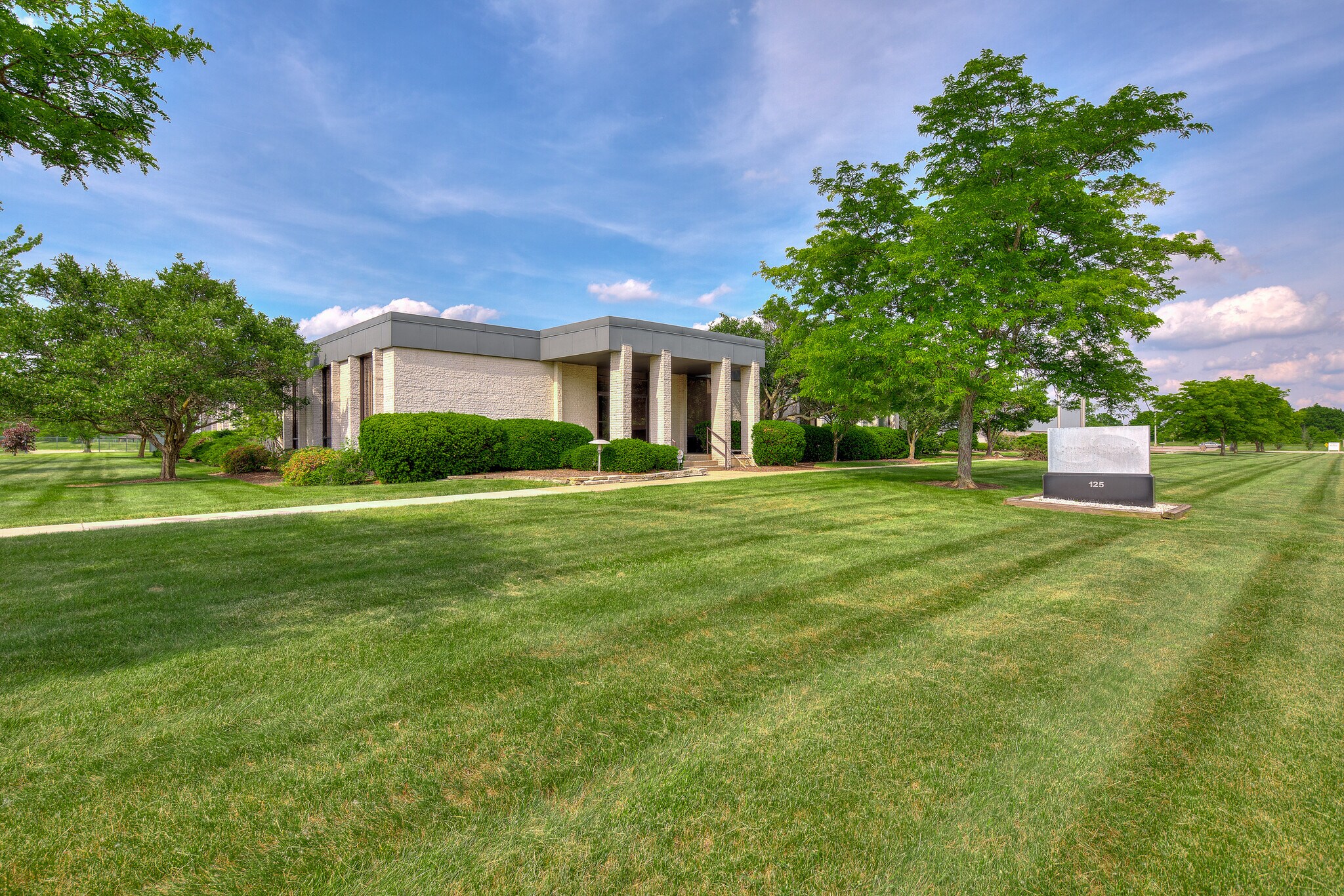 125 Lena Dr, Aurora, OH for lease Primary Photo- Image 1 of 7