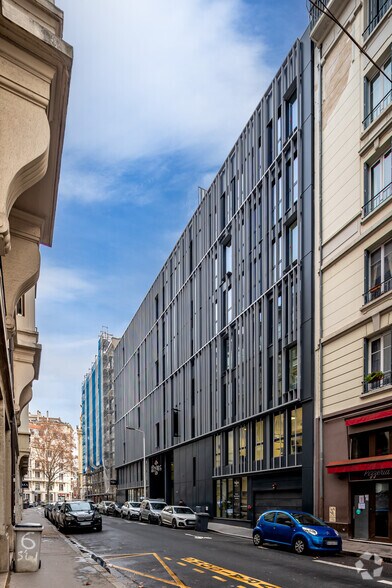 132 Rue Bossuet, Lyon à louer - Photo principale - Image 1 de 24