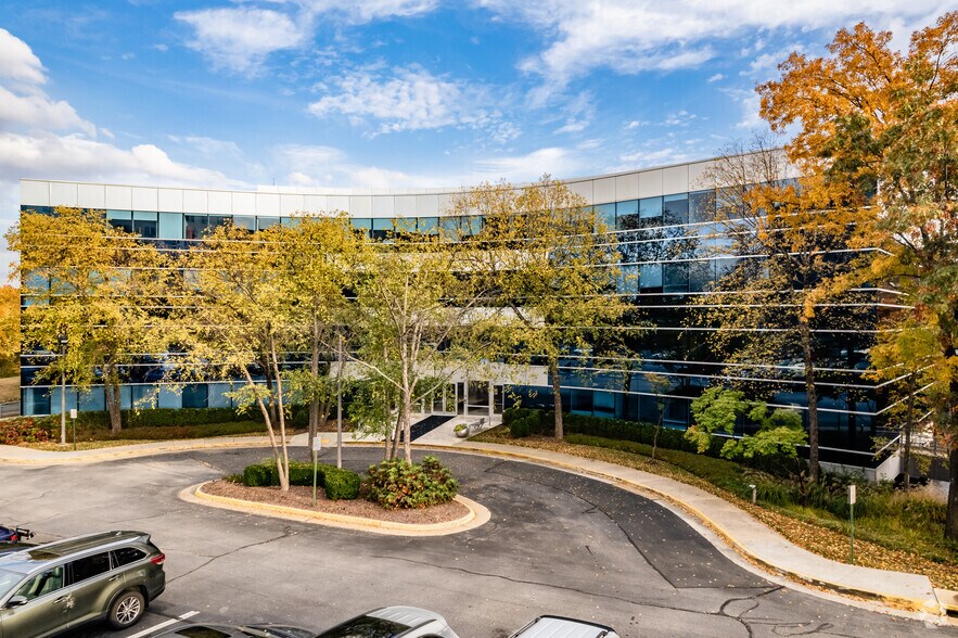 1939 Roland Clarke Pl, Reston, VA for lease - Building Photo - Image 2 of 11