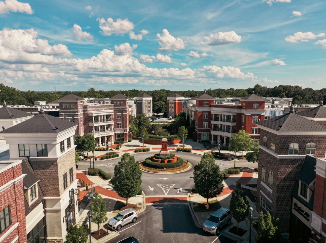 309 Pisgah Church Rd, Greensboro, NC for lease Building Photo- Image 1 of 10