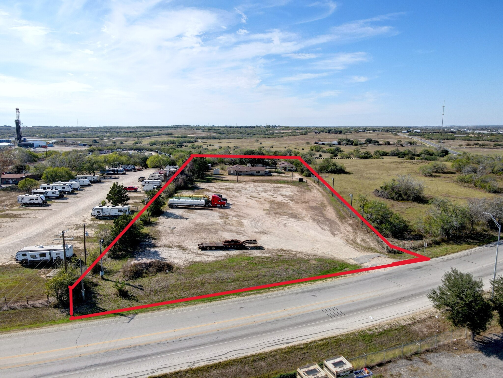 298 State Highway 239, Kenedy, TX for sale Primary Photo- Image 1 of 34