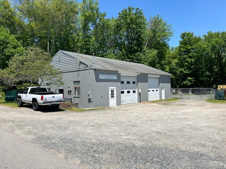 50 Allen St, Clinton, MA à louer - Photo du bâtiment - Image 2 de 3