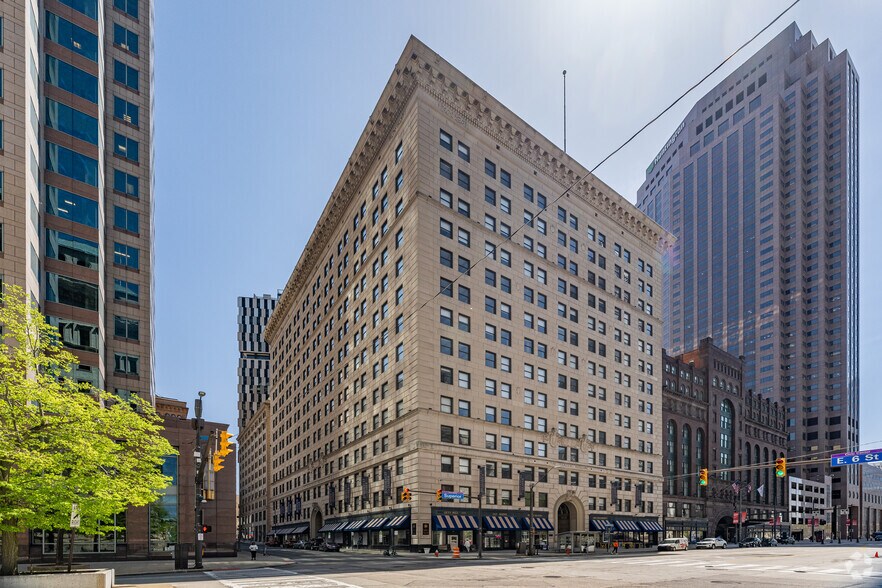 526 Superior Ave E, Cleveland, OH à louer - Photo principale - Image 1 de 27
