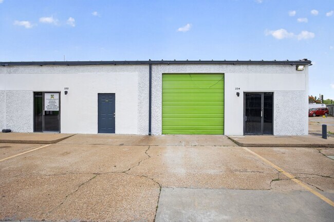 More details for 13940 Bammel North Houston Rd, Houston, TX - Flex for Lease