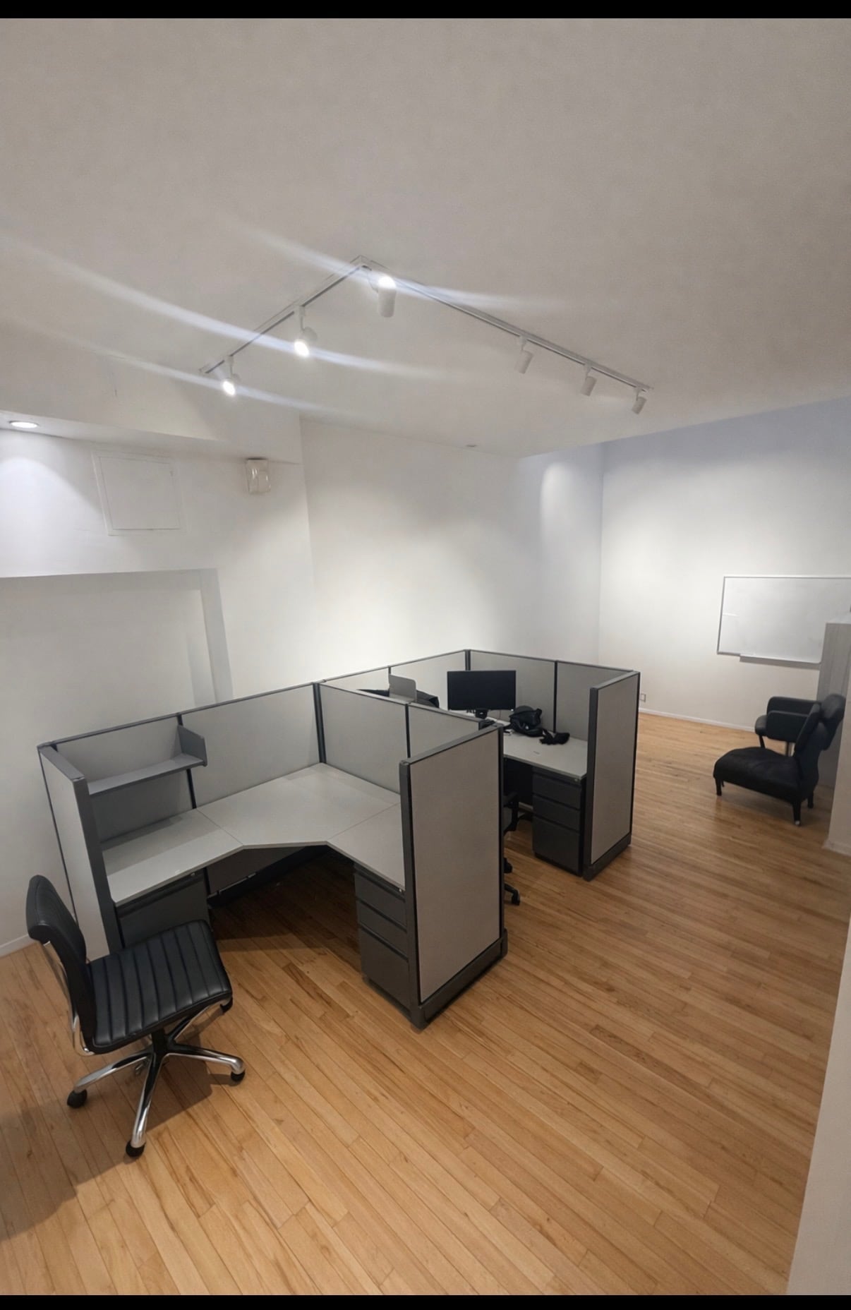 150 W 58th St, New York, NY for lease Interior Photo- Image 1 of 9