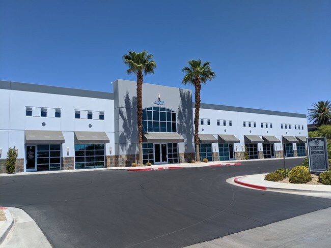 Plus de détails pour 4005 W Reno Ave, Las Vegas, NV - Local d'activités à louer