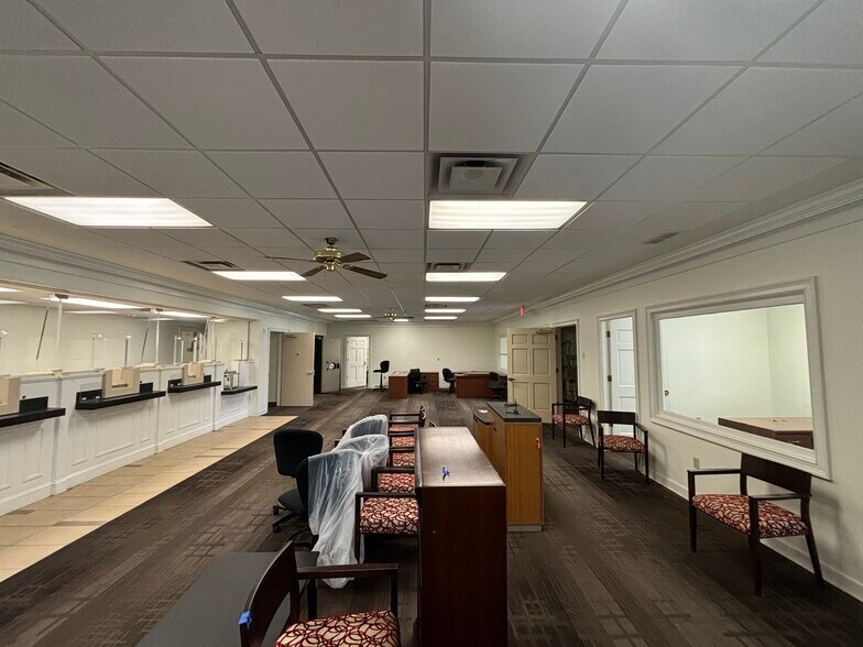 2693 Powder Springs Rd SW, Marietta, GA à vendre - Photo intérieure - Image 2 de 13