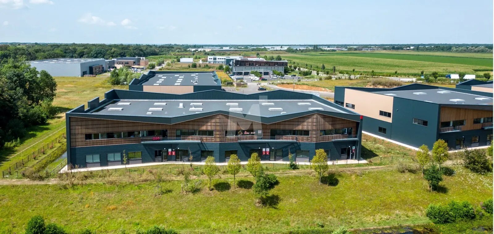 Flex in Moissy-Cramayel for sale Aerial- Image 1 of 7