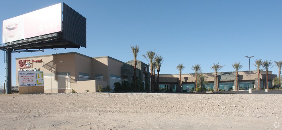 6670 S Tenaya Way, Las Vegas, NV à louer - Photo du bâtiment - Image 2 de 9