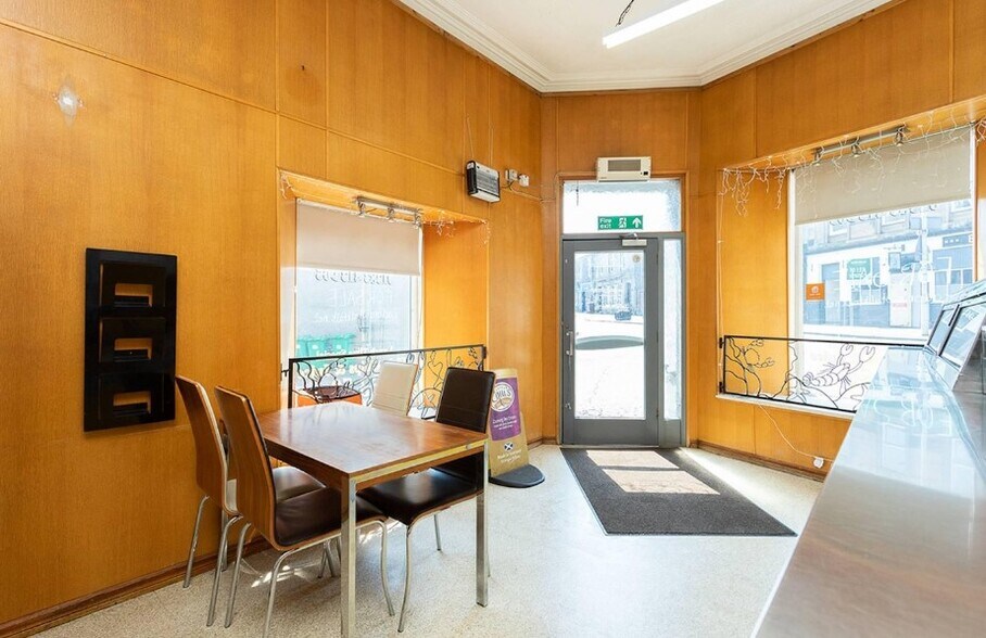 2-4 Townhall St, Inverkeithing à vendre - Photo intérieure - Image 3 de 5