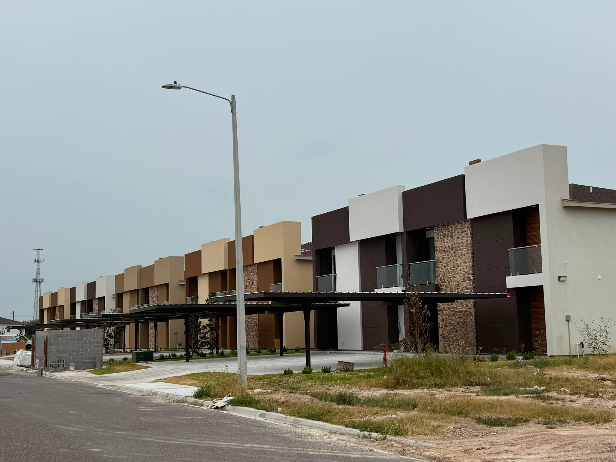 1218 E Santa Rosa St, Edinburg, TX for sale Primary Photo- Image 1 of 4