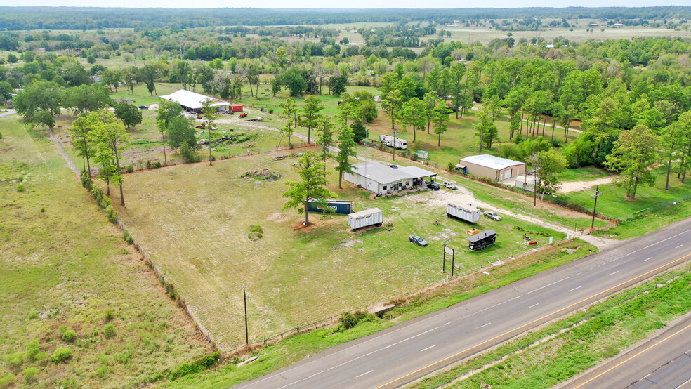 3070 State Highway 19, Huntsville, TX à vendre - Photo principale - Image 1 de 15