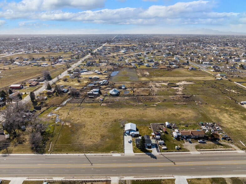 4351 4000 S, West Haven, UT for sale - Building Photo - Image 2 of 17