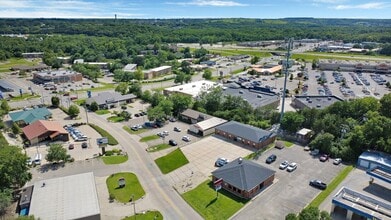 1125 Westport Dr, Manhattan, KS à louer Aérien- Image 2 de 22