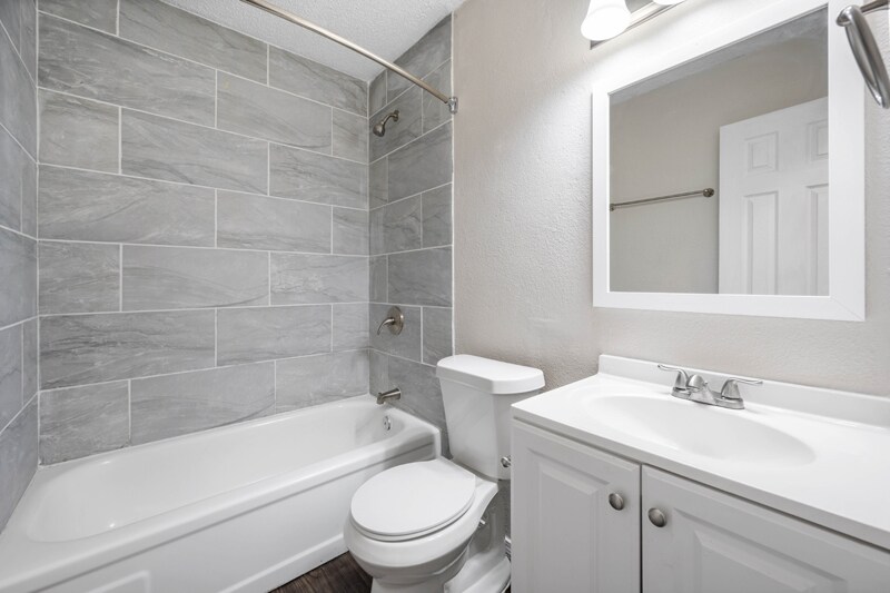 17 W 31st St, San Angelo, TX à vendre - Photo du bâtiment - Image 2 de 12