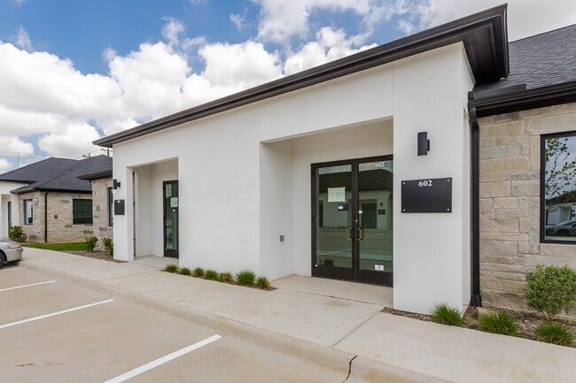 Plus de détails pour 6000 Alma Rd, McKinney, TX - Bureau à louer
