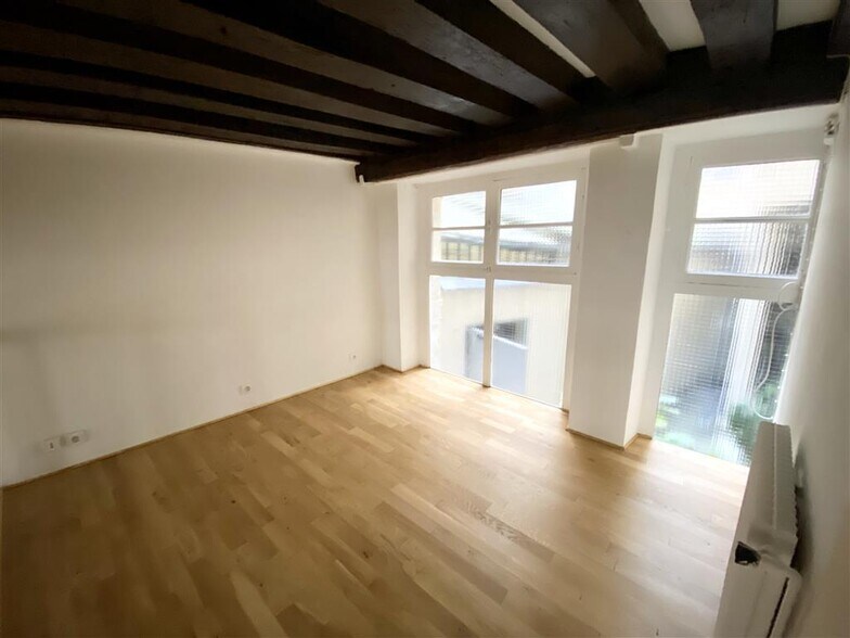 Bureau dans Paris à vendre - Photo du bâtiment - Image 2 de 5