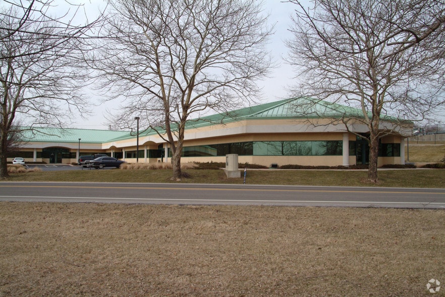 1407-1439 Research Park Dr, Dayton, OH à louer - Photo du bâtiment - Image 2 de 6
