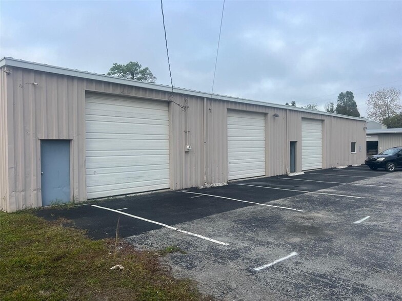 3029 NE 20th Way, Gainesville, FL for lease - Building Photo - Image 2 of 8