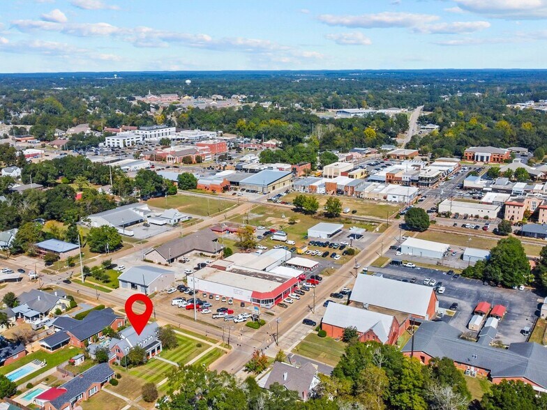 302 W College St, Enterprise, AL à vendre - Photo du bâtiment - Image 2 de 54