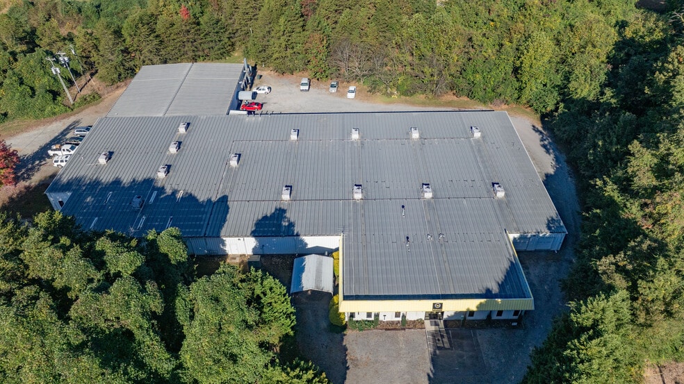 371 I40 Access Rd, Hildebran, NC à vendre - Photo du bâtiment - Image 3 de 7