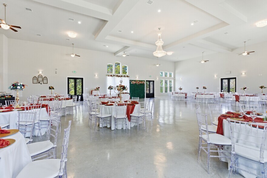 27923 W US Highway 82, Sherman, TX à vendre - Photo du bâtiment - Image 2 de 15