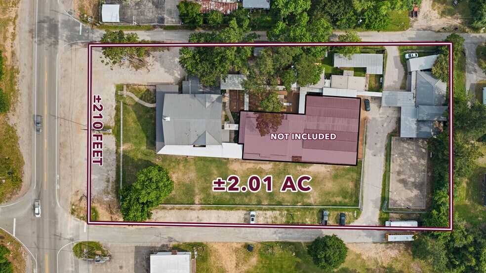 3401 N Frazier St, Conroe, TX à vendre - Photo du bâtiment - Image 2 de 95