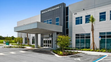 370 Veranda Falls Wy, Port Saint Lucie, FL à louer Photo du bâtiment- Image 2 de 11