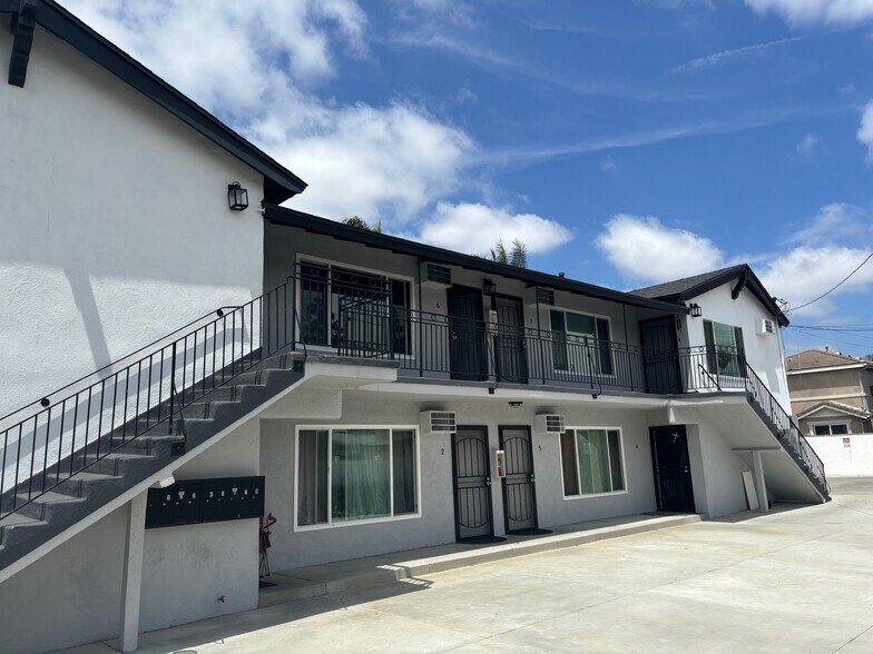 13052 Rockinghorse Rd, Garden Grove, CA à vendre - Photo du bâtiment - Image 3 de 8