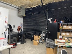 310 Meserole St, Brooklyn, NY for lease Interior Photo- Image 1 of 8