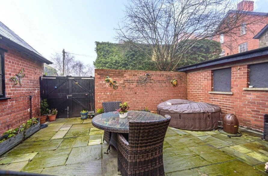 Spa Rd, Llandrindod Wells for sale - Building Photo - Image 2 of 5