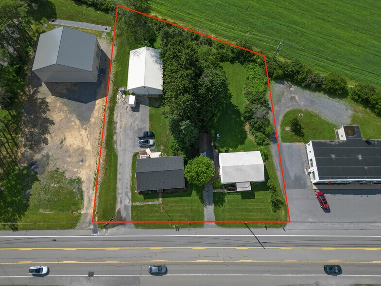 1301 Benner Pike, State College, PA à vendre - Photo du bâtiment - Image 2 de 41