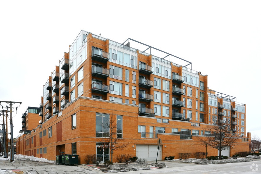 1720-1740 Oak Ave, Evanston, IL for sale - Building Photo - Image 2 of 42