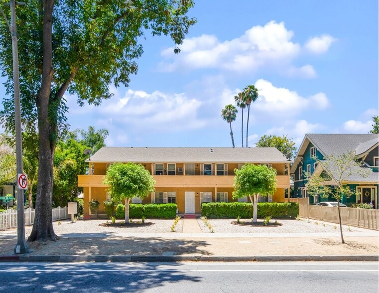 4412-4430 Mission Inn Ave, Riverside, CA à vendre - Photo du bâtiment - Image 2 de 52
