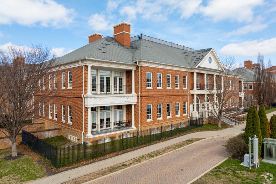 770 3rd Ave SW, Carmel, IN for lease - Primary Photo - Image 1 of 4