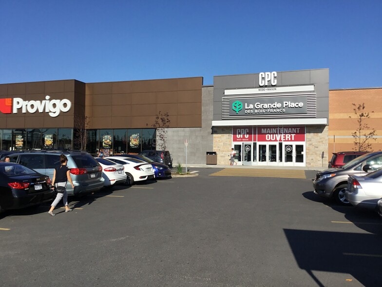 1111 Boulevard Jutras E, Victoriaville, QC à louer - Photo du bâtiment - Image 2 de 8