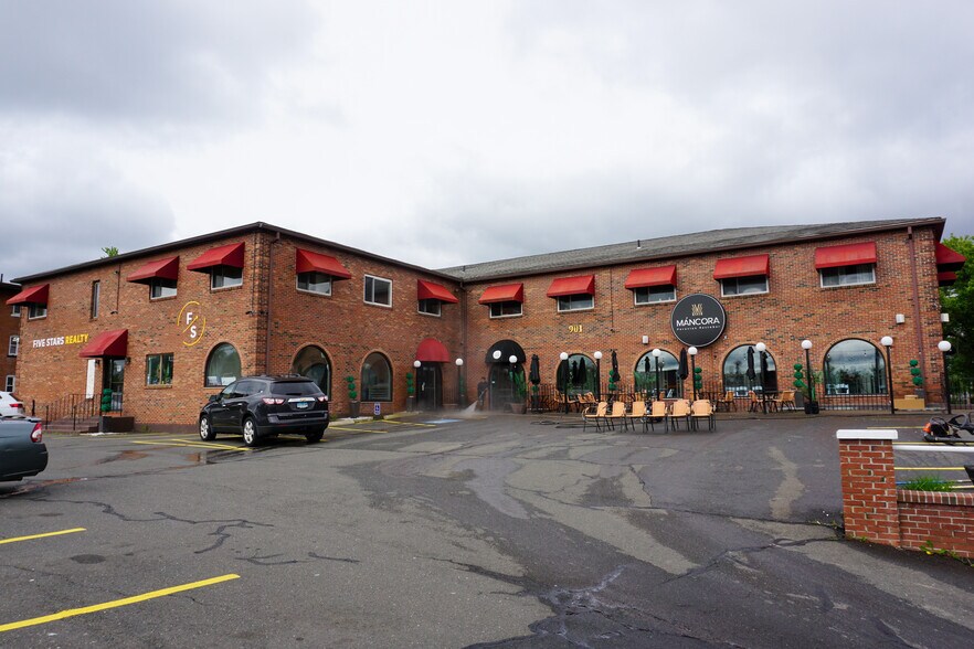 901-907 Wethersfield Ave, Hartford, CT for lease - Building Photo - Image 1 of 13
