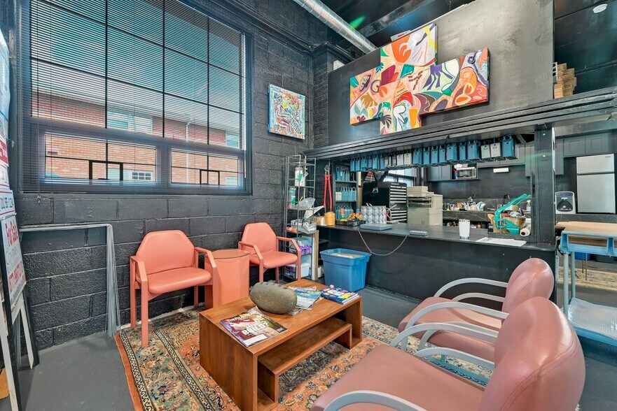 259 Kinderkamack Rd, Hackensack, NJ à vendre - Photo intérieure - Image 3 de 28