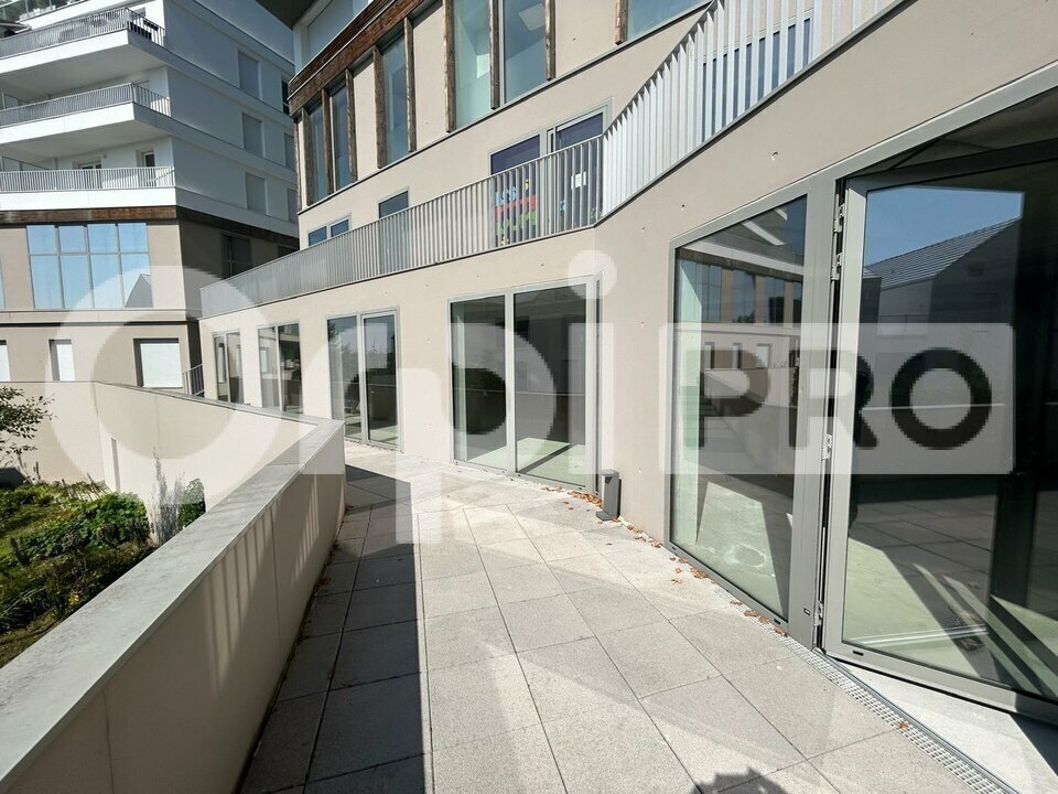 Office in Avon for sale Building Photo- Image 1 of 6